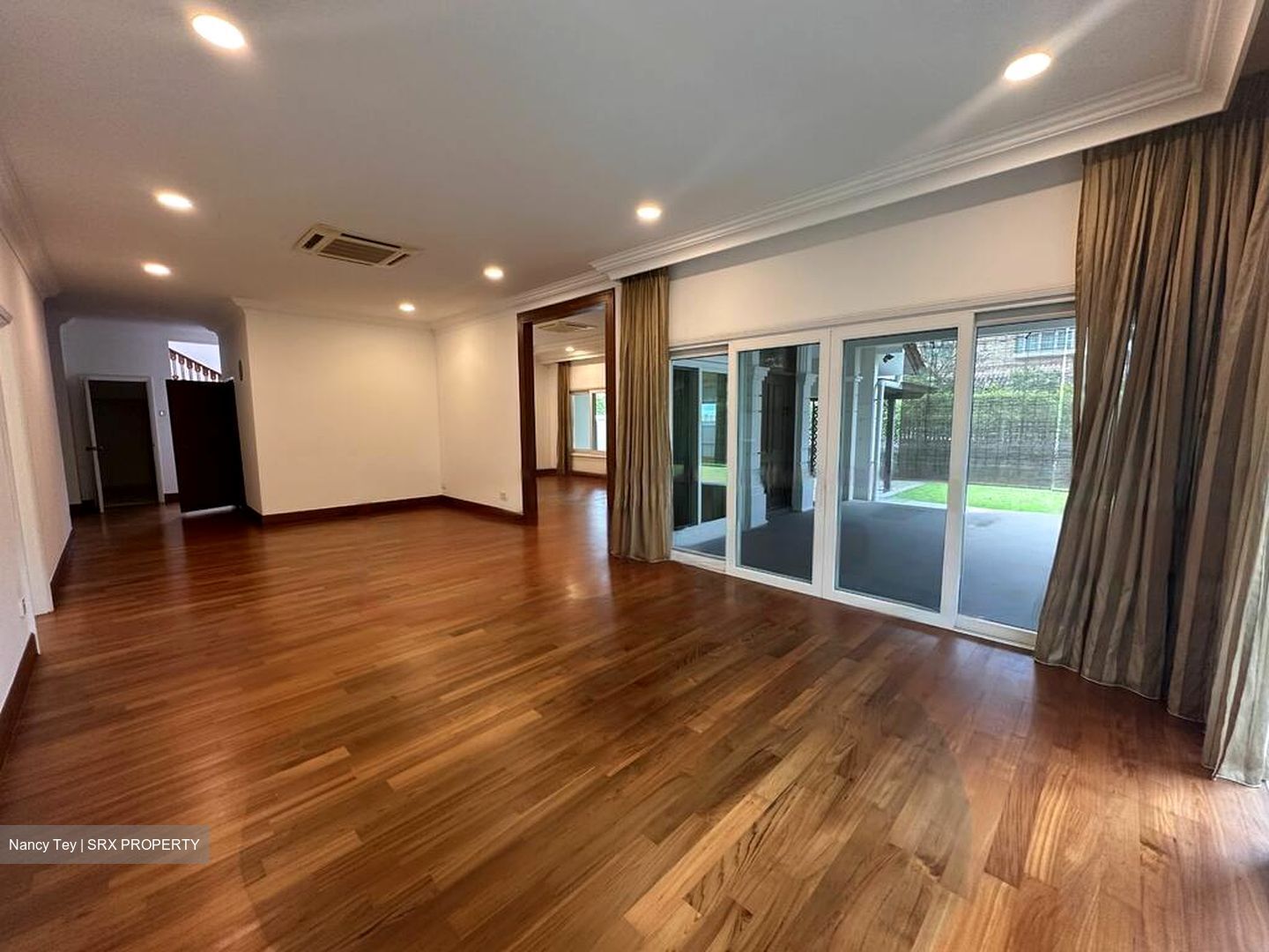 MARGOLIOUTH ROAD (D10), Detached #446302411